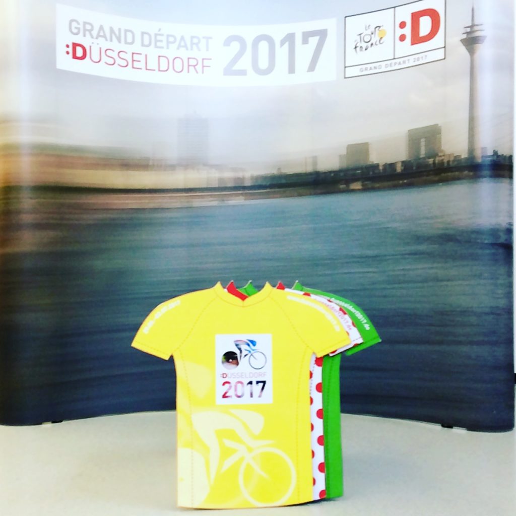 Bild zu: Le Kick-off